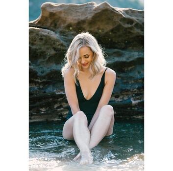 Full leaked Raechelle banno private photo