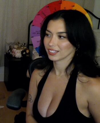 Full leaked Raeibon private photo