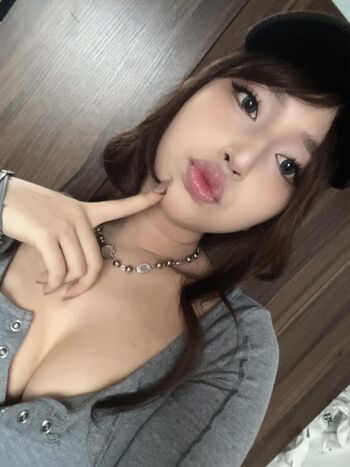 Full leaked Raika page private photo