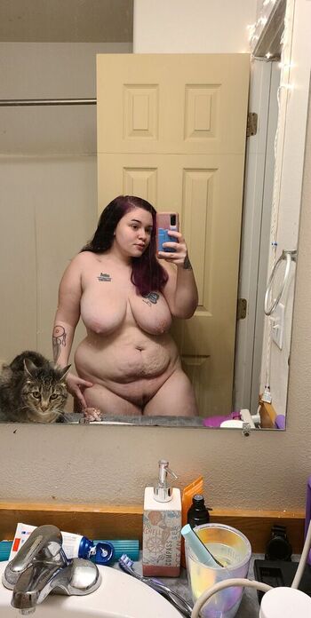 Full leaked Raine dylon private photo