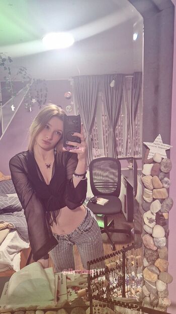 Full leaked Rainyy private photo