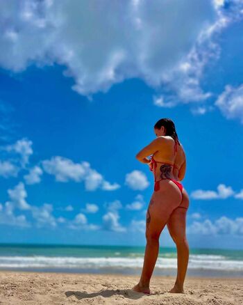 Full leaked Raiza luz private photo