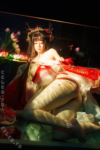 Full leaked Raku private photo
