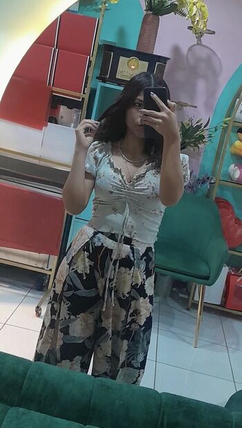 Full leaked Randomhottie private photo
