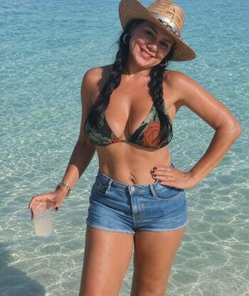 Full leaked Rania youssef private photo