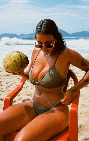 Full leaked Raphaela page private photo