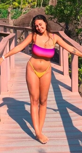 Full leaked Raphaela private photo