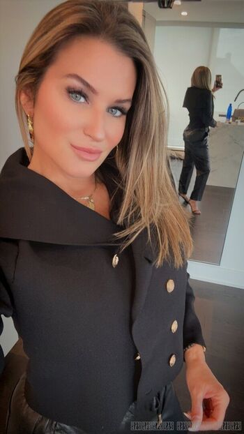 Full leaked Raphaelle bergeron private photo