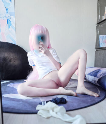 Full leaked Rapulras private photo