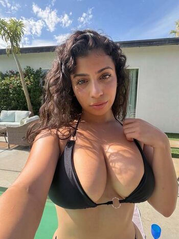 Full leaked Raq adriana page private photo