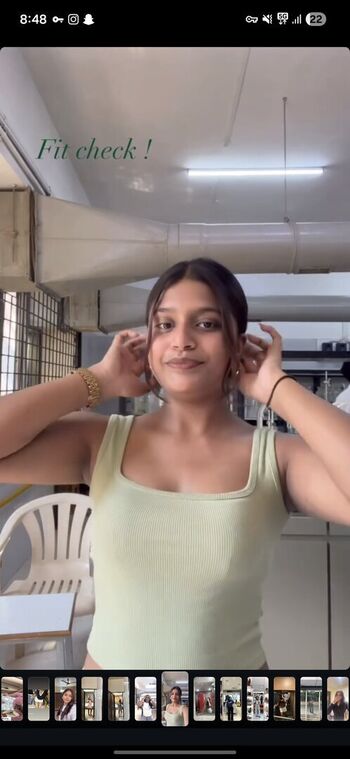 Full leaked Rashi singh page private photo