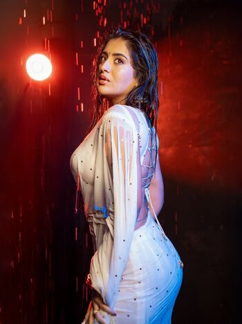 Full leaked Rashi singh private photo