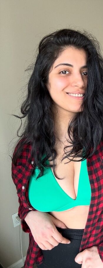 Full leaked Rashmi van private photo