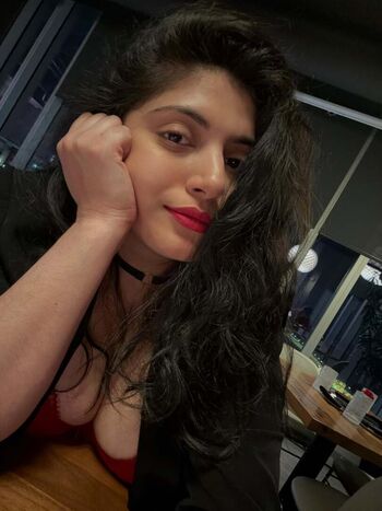 Full leaked Rashmi van private photo