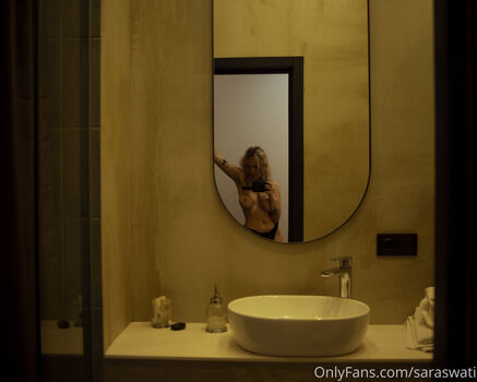 Full leaked Ratisuraja page private photo