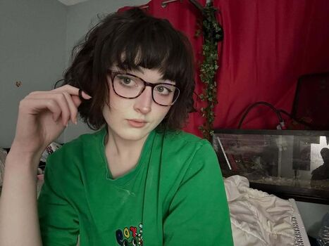 Full leaked Raventheghost private photo