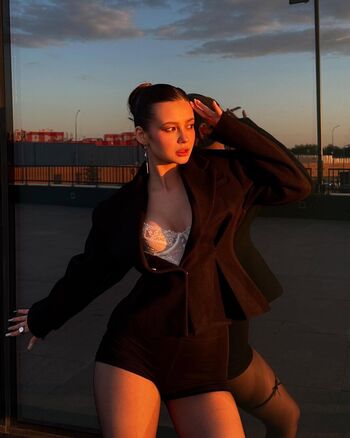 Full leaked Ravilova private photo