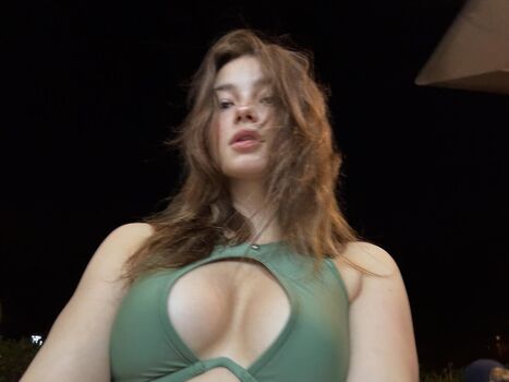 Full leaked Ravilova private photo