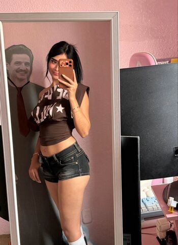 Full leaked Rawrblue private photo