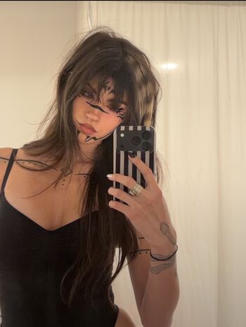 Full leaked Rawrreexd private photo