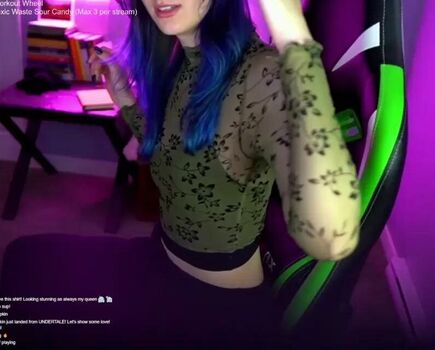 Full leaked Rayactions page private photo