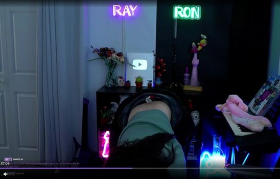 Full leaked Rayactions page private photo
