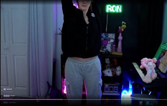 Full leaked Rayactions page private photo
