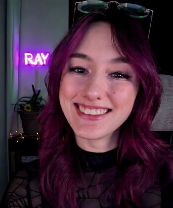 Full leaked Rayactions page private photo