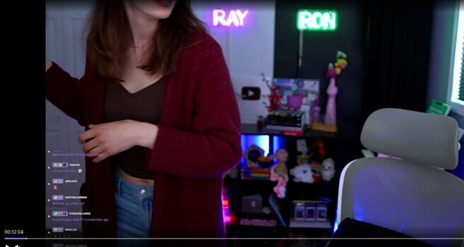 Full leaked Rayactions page private photo