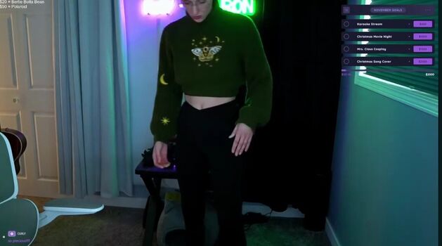 Full leaked Rayactions private photo