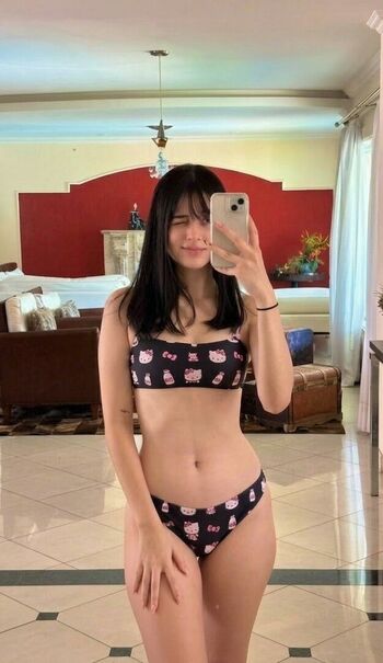 Full leaked Raychu private photo