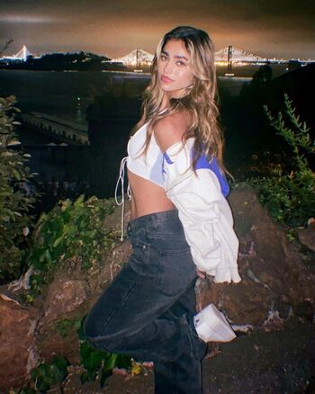 Full leaked Rayna v private photo
