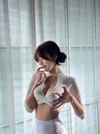 Rea Momosato