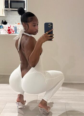 Full leaked Realkeylamarie private photo