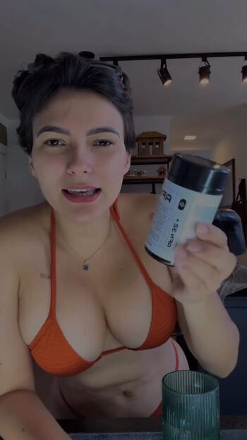 Rebeca Nonatto