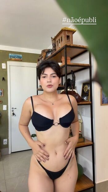 Rebeca Nonatto