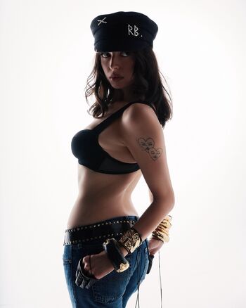 Full leaked Rebecca black private photo