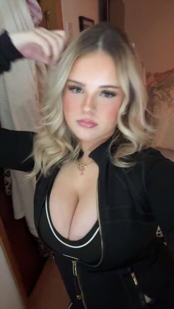 Full leaked Rebecca private photo