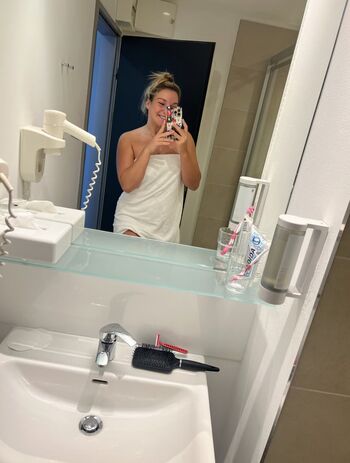 Full leaked Rebekka hauri private photo