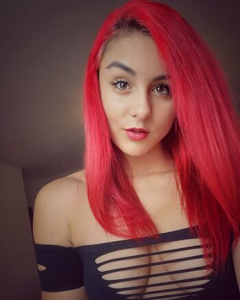 Full leaked Red devil princess private photo