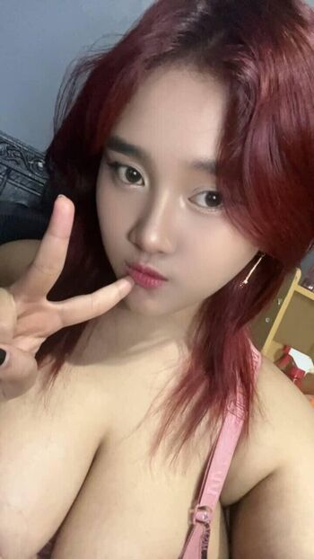 Full leaked Redblood private photo