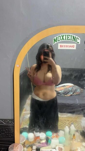 Full leaked Redblood private photo
