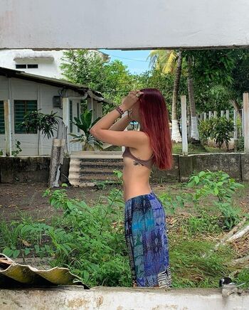 Full leaked Redblossom private photo
