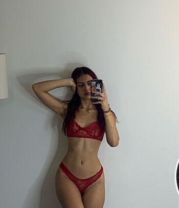 Full leaked Redblossom private photo