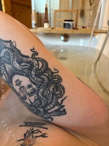 Full leaked Redhead private photo