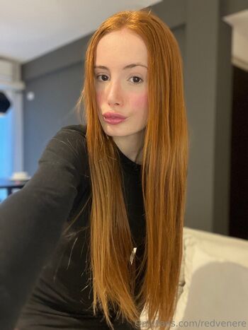Full leaked Redvenere private photo
