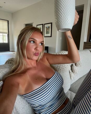 Full leaked Reese johnson page private photo