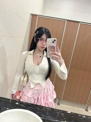 Full leaked Refeen private photo