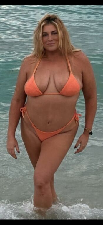 Full leaked Regan tilton page private photo