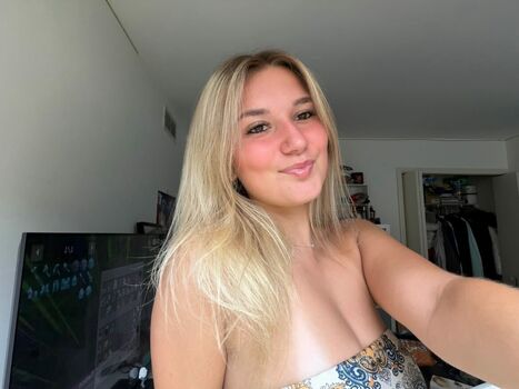 Full leaked Reganne voran private photo